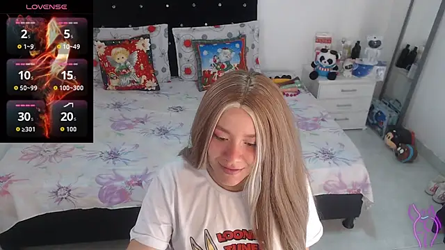 Snapshot of soniafuckboobs chatting on 01/06/26, 12:42 soniafuckboobs online show from 01/06/26, 12:42