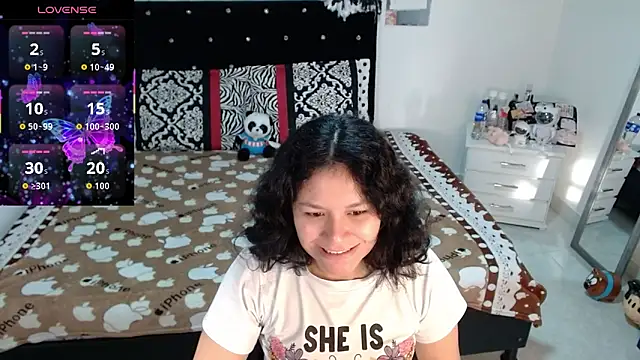 Snapshot of soniafuckboobs chatting on 02/09/26, 12:20 soniafuckboobs online show from 02/09/26, 12:20