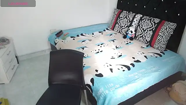 Snapshot of soniafuckboobs chatting on 02/26/26, 12:26 soniafuckboobs online show from 02/26/26, 12:26