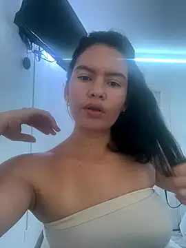 Tamara mm online show from 10/28/25, 08:00