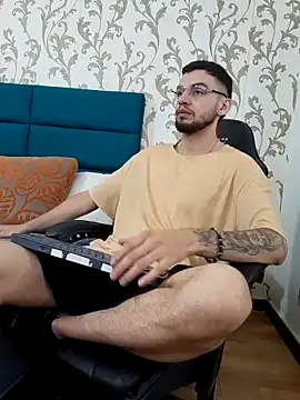 Michael magno online show from 03/11/26, 10:21