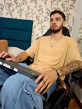 Michael magno online show from 03/30/26, 04:52