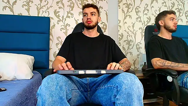 Michael magno online show from 04/20/26, 07:26