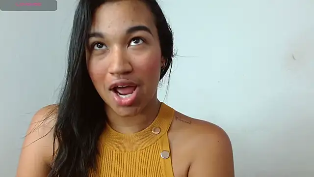 Alexa priincess online show from 04/17/26, 03:48