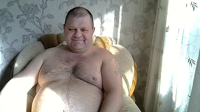 Snapshot of Nilola6 chatting on 03/15/25, 03:18 Nilola6 online show from 03/15/25, 03:18