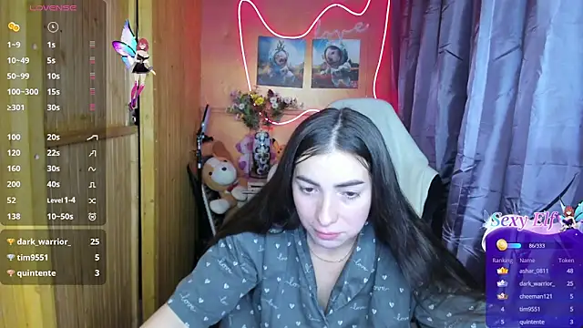 Snapshot of Fiery_Brunette_ chatting on 12/24/24, 08:00 Fiery Brunette online show from 12/24/24, 08:00