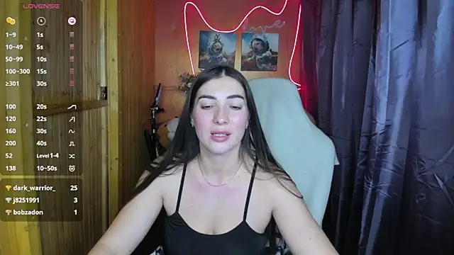 Snapshot of Fiery_Brunette_ chatting on 12/30/24, 07:04 Fiery Brunette online show from 12/30/24, 07:04