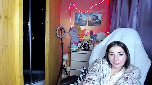 Snapshot of Fiery_Brunette_ chatting on 04/30/26, 11:05 Fiery Brunette online show from 04/30/26, 11:05