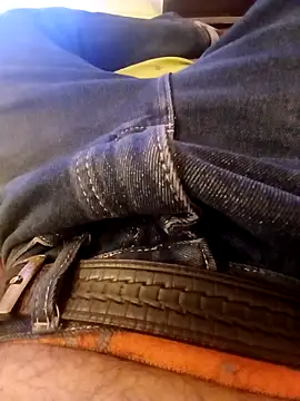 Alamleo36 online show from 10/27/25, 06:56