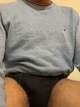 Snapshot of rhuh3991 chatting on 12/29/24, 01:49 rhuh3991 online show from 12/29/24, 01:49