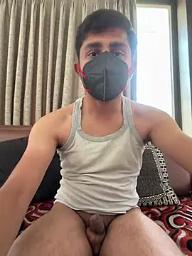 Snapshot of rhuh3991 chatting on 02/25/26, 06:01 rhuh3991 online show from 02/25/26, 06:01