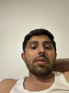 rhuh3991 online show from 05/07/26, 02:33