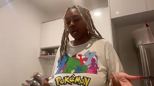 ChocolateCakeQueen online show from 01/14/25, 03:43