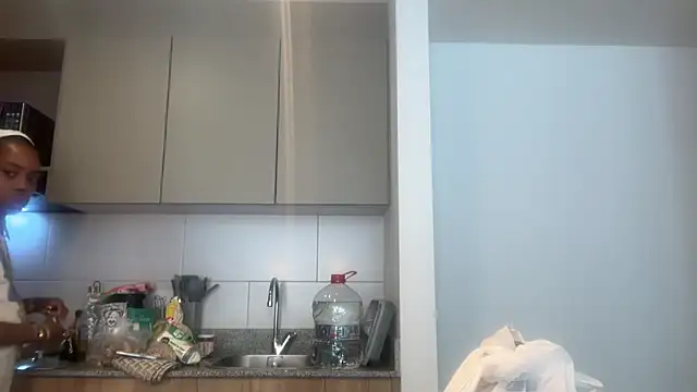 ChocolateCakeQueen online show from 12/01/25, 02:22