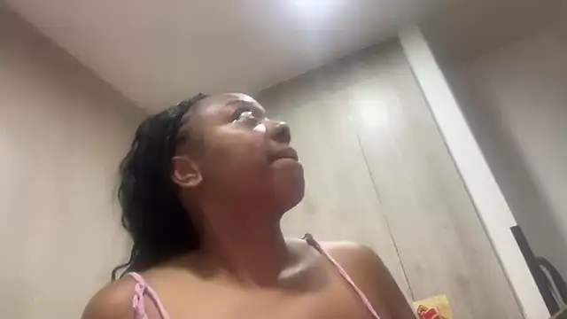 ChocolateCakeQueen online show from 03/15/26, 08:15