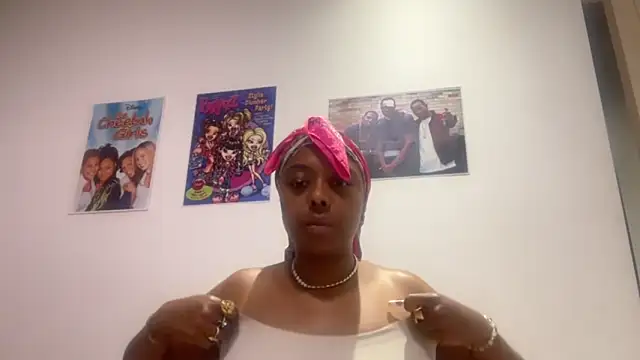 ChocolateCakeQueen online show from 05/25/26, 02:50
