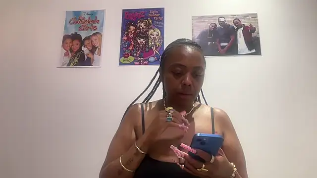 ChocolateCakeQueen online show from 05/26/26, 04:30