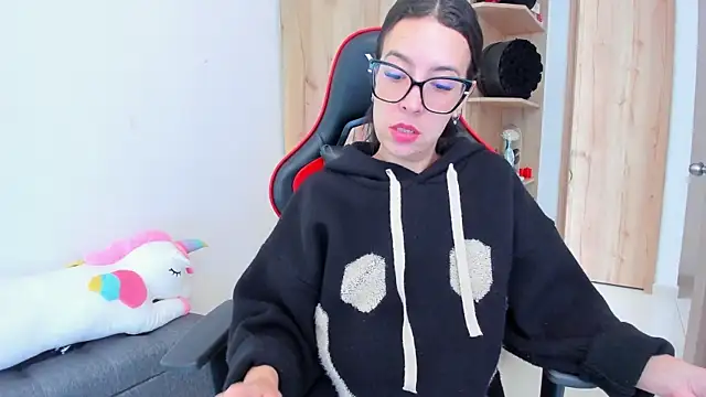  amanda seyfried19 online show from 02/05/26, 04:00