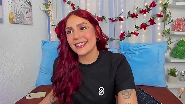 HazzelGray online show from 12/22/24, 06:26