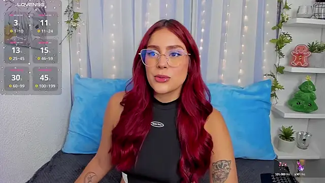 HazzelGray online show from 01/26/25, 05:23