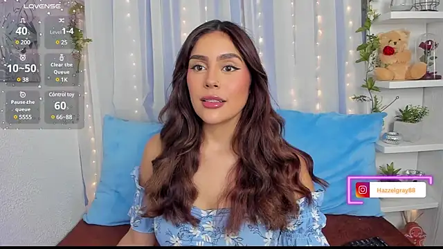 HazzelGray online show from 02/28/25, 03:26