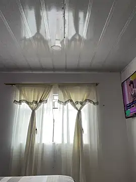 hannahb-e online show from 03/27/26, 02:06