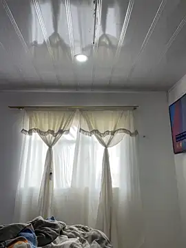 hannahb-e online show from 04/08/26, 03:01