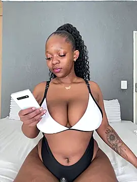 Jazmine-Blue online show from 07/17/26, 09:49