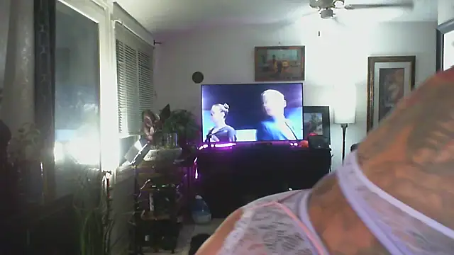 CeceilaMoon online show from 02/25/26, 03:49