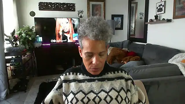 CeceilaMoon online show from 03/06/26, 09:11