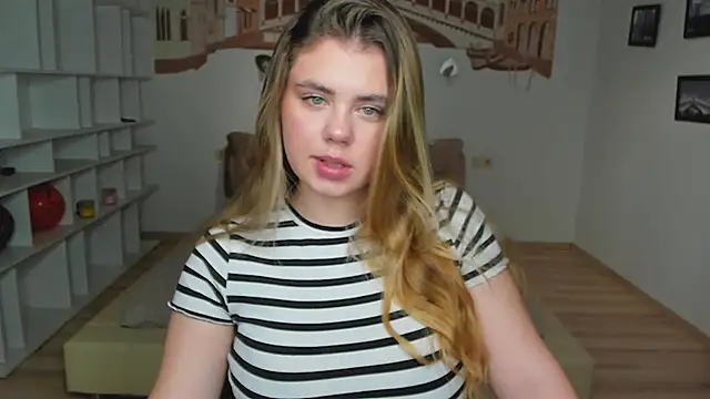 IsabellaBler online show from 12/05/24, 06:54