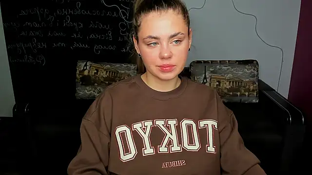 IsabellaBler online show from 11/27/25, 06:37