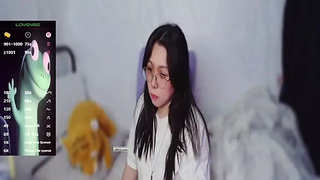 mememe 1006  online show from 04/30/26, 03:29