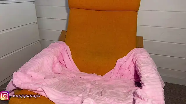 Snapshot of -Sweet-Kitty- chatting on 03/10/25, 08:15 -Sweet-Kitty- online show from 03/10/25, 08:15