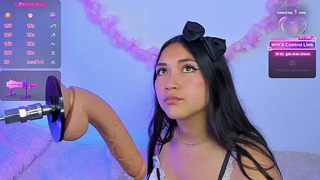 Snapshot of pauline_golden1 chatting on 03/01/25, 04:15 pauline golden1 online show from 03/01/25, 04:15