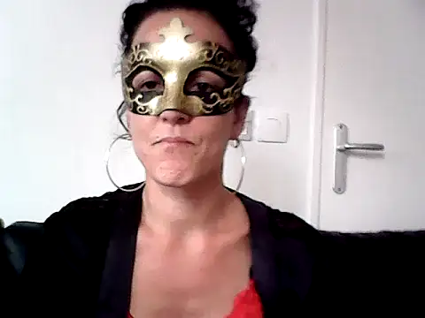 Masquegirlmysterious online show from 10/03/25, 12:24