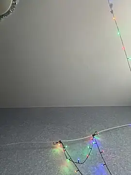 Snapshot of Angel__lika chatting on 01/31/25, 11:24 Angel lika online show from 01/31/25, 11:24