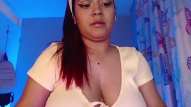 NicolleTaylor online show from 04/05/26, 11:18