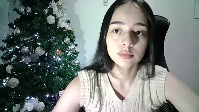 Snapshot of aineangeel chatting on 01/27/25, 11:11 aineangeel online show from 01/27/25, 11:11