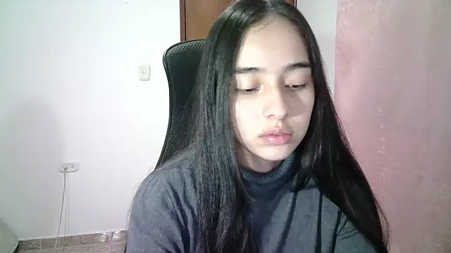 Snapshot of aineangeel chatting on 03/18/25, 12:27 aineangeel online show from 03/18/25, 12:27