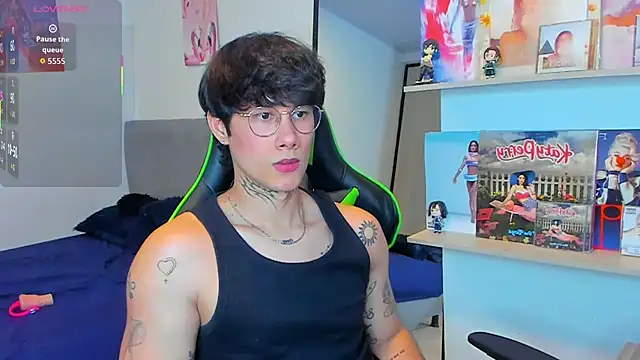 JayHotxxx online show from 04/07/26, 11:37