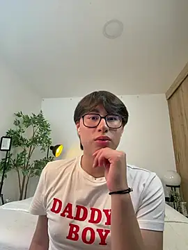 SrLuis18 online show from 02/19/26, 09:22