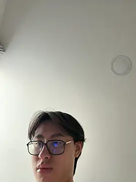 SrLuis18 online show from 03/22/26, 07:28