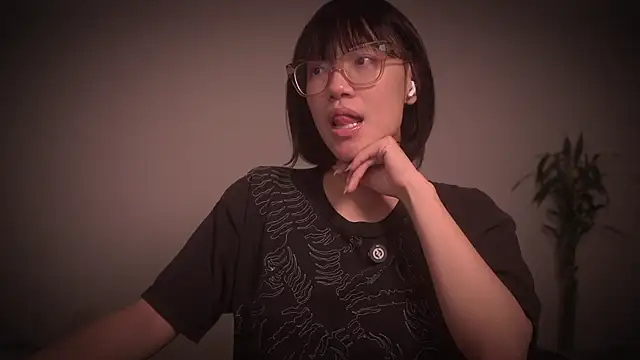 meganmei666 online show from 11/19/25, 03:17