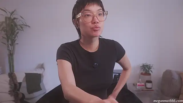 meganmei666 online show from 04/20/26, 06:31