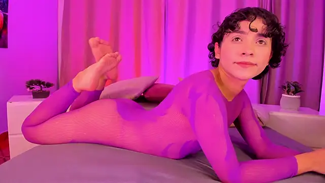 Brann tadzio online show from 04/12/26, 05:45