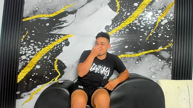 sweethot    online show from 09/26/25, 01:37