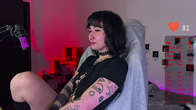 deadlysweet online show from 01/08/25, 01:00