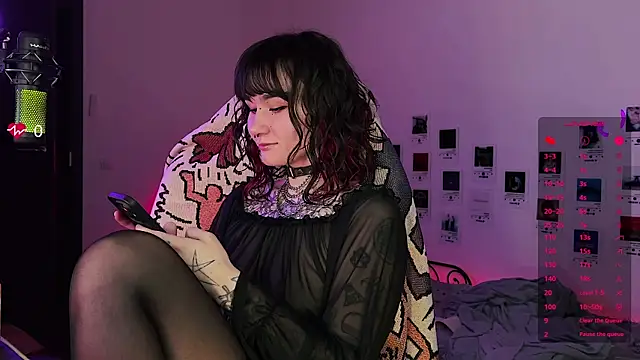 deadlysweet online show from 09/14/25, 02:44