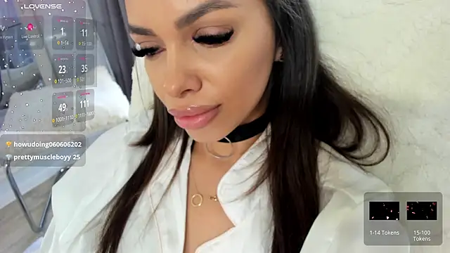 Selena Reeves online show from 03/07/25, 12:01